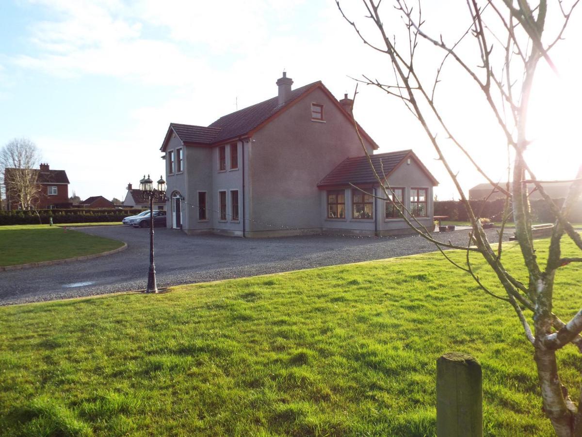 Knockalla Luxury Property With Hot Tub Suitable For Families Villa Portadown Exterior photo