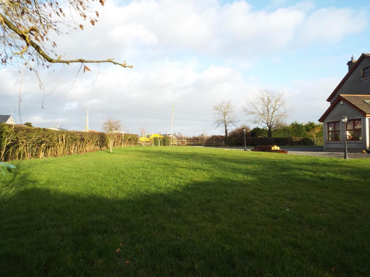 Knockalla Luxury Property With Hot Tub Suitable For Families Portadown Exterior photo