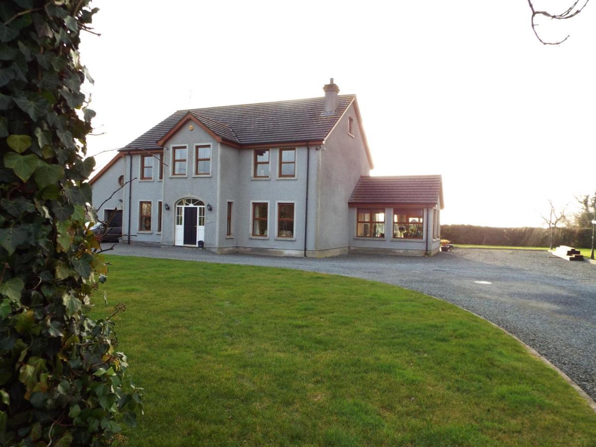 Knockalla Luxury Property With Hot Tub Suitable For Families Villa Portadown Exterior photo